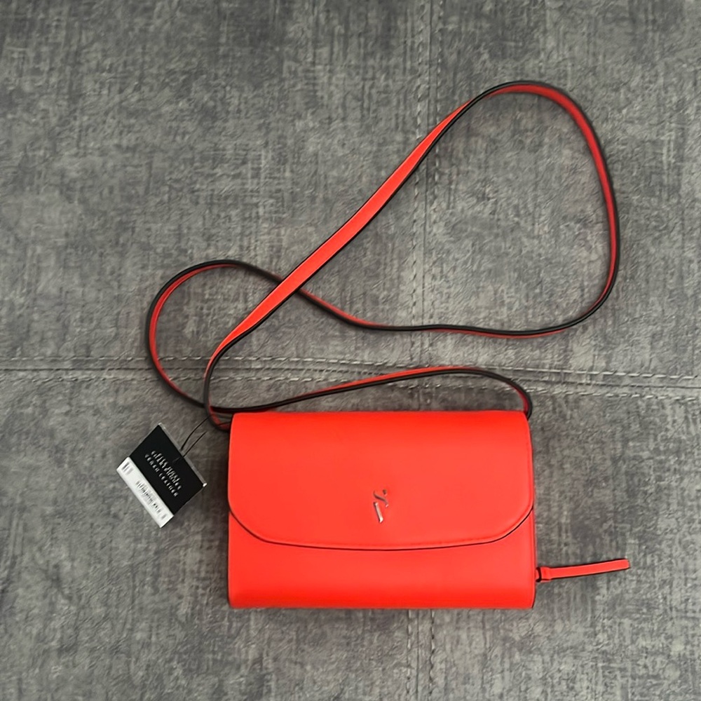 Simply Vera Wang Purse